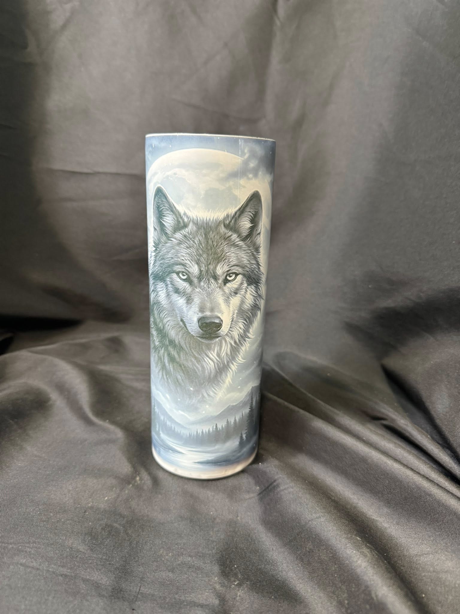 Wolf Moon Skinny Tumbler | Wildlife Gift Cup